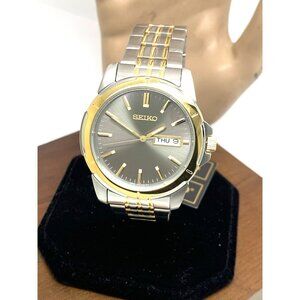 Seiko Men's Watch SUR356 Quartz Gray Dial Day Date Two Tone Stainless Steel 39mm